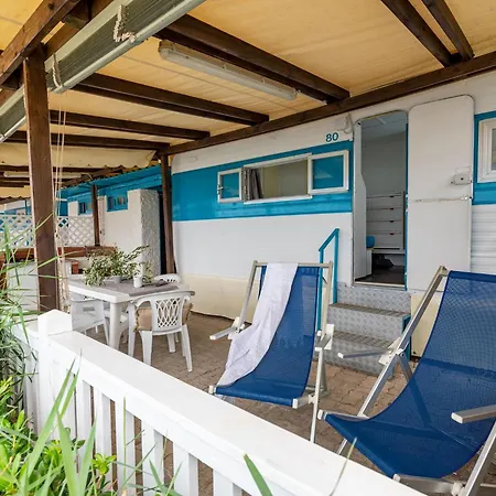 Caravan In Caprioli Di With Com Pool * Pisciotta