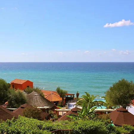 Caravan In Caprioli Di With Com Pool Holiday home