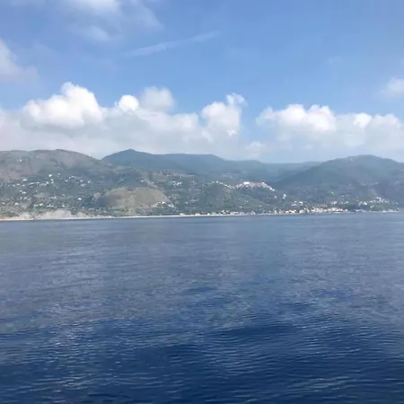 Σπίτι διακοπών Caravan In Caprioli Di With Com Pool Pisciotta
